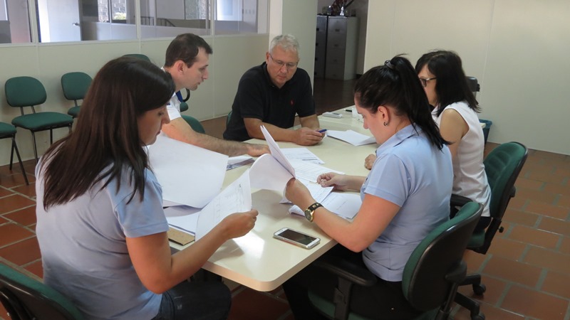 Conselheiro da ACIC participa de reunião na Crecerto
    