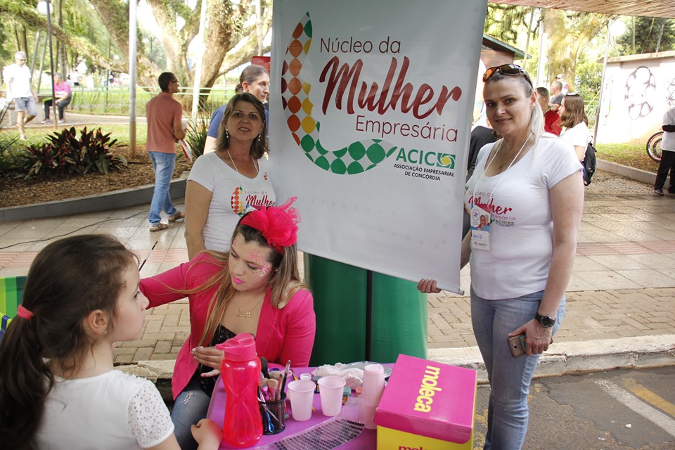 Núcleo da Mulher Empresária da ACIC presente na programação Outubro Rosa / Novembro Azul