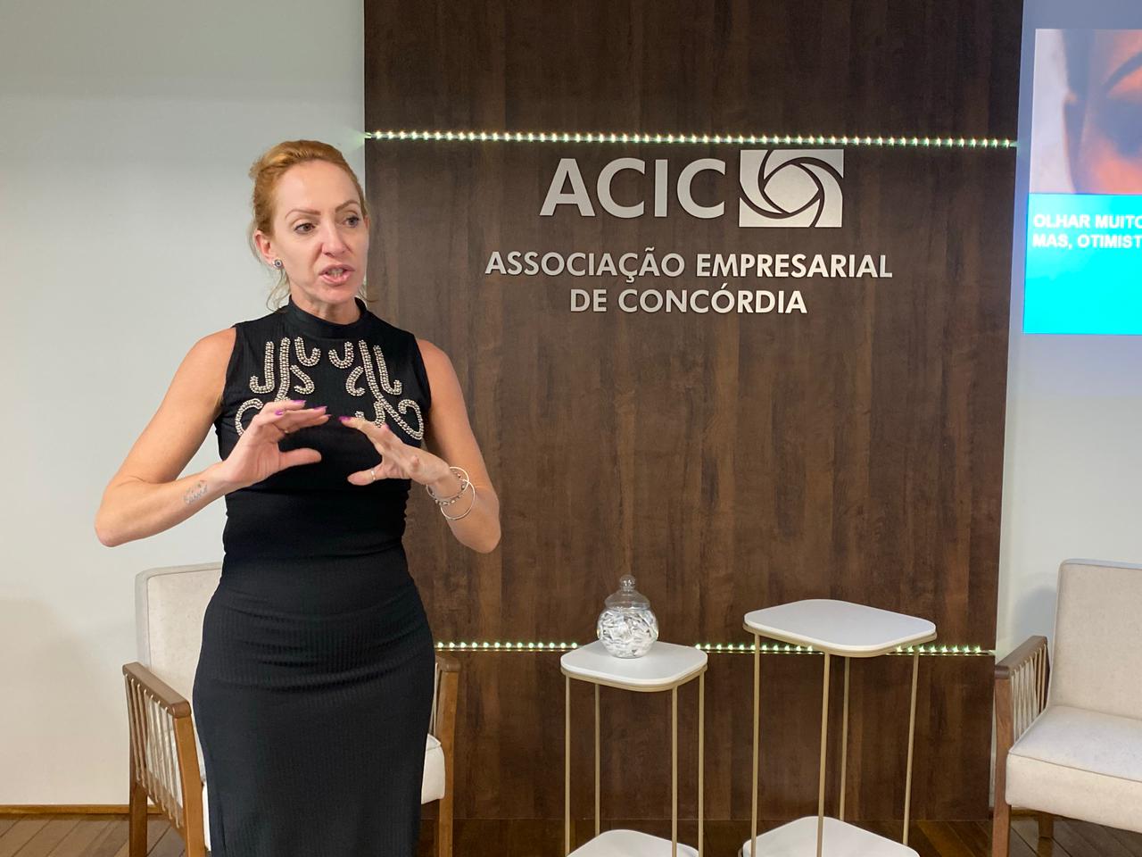 ACIC proporciona momento especial no Dia Internacional da Mulher