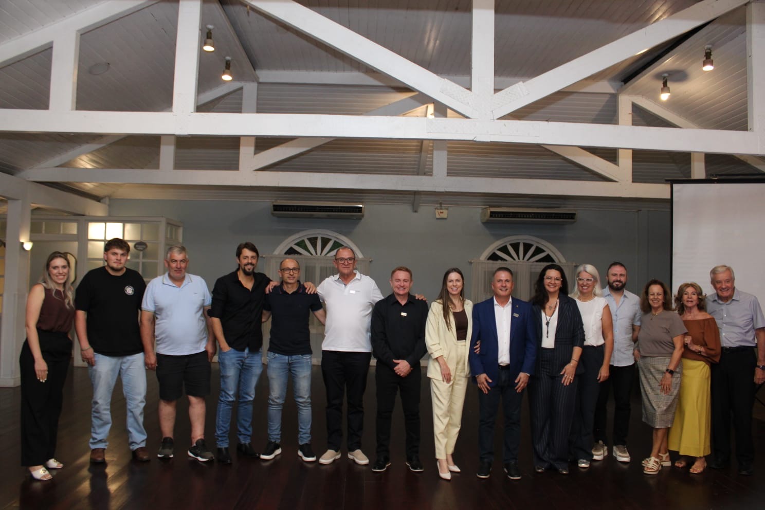 Movimento da ACIC gera resultado e deputado Altair Silva confirma R$ 450 mil para entidades locais