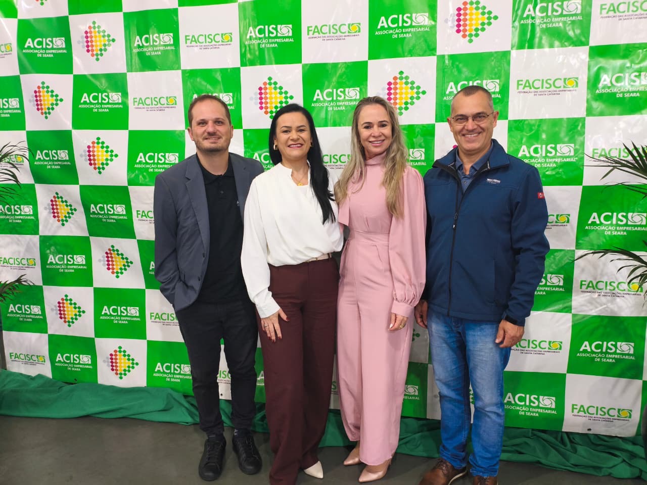 ACIC prestigia posse da diretoria da ACIS