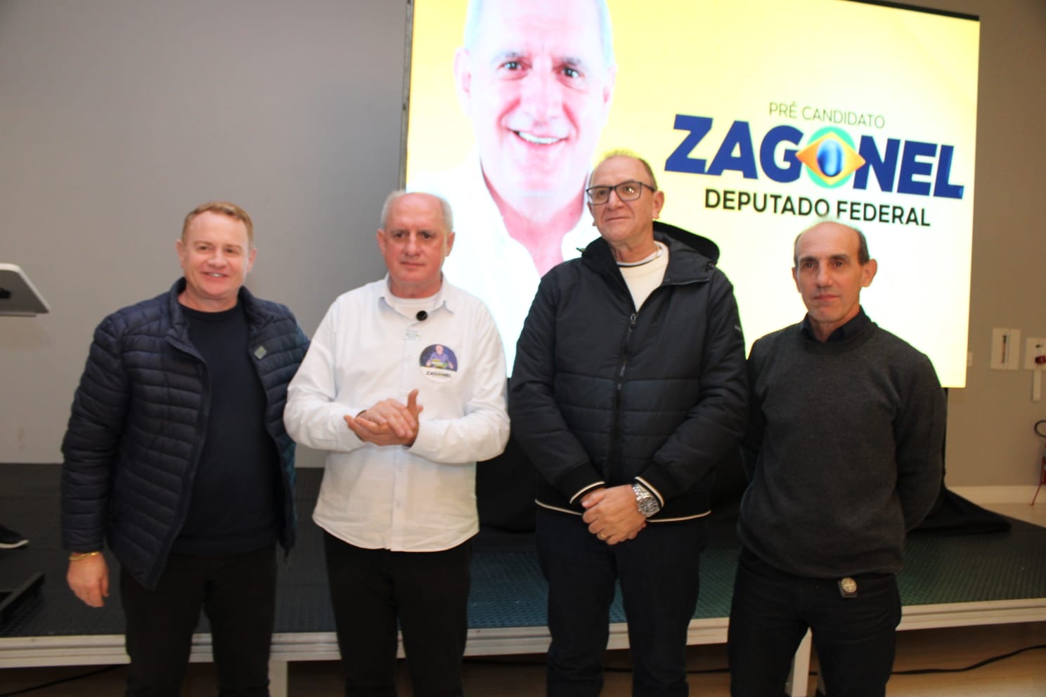 ACIC realiza Jantar-Palestra com o candidato a deputado federal, Closmar Zagonel. Entidade ouve as propostas e apresenta suas bandeiras