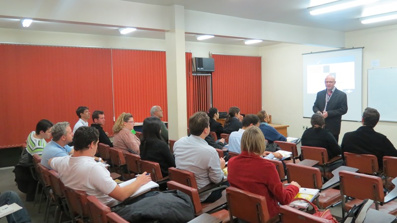 Sebrae inicia curso
    