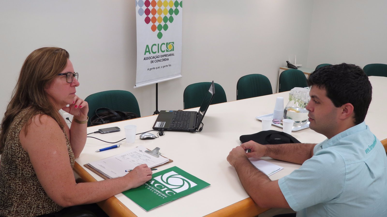 ACIC e Sebrae oferecem consultorias gratuitas
    