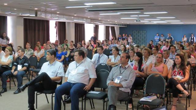 ACIC prestigiou Convenção da FACISC
    