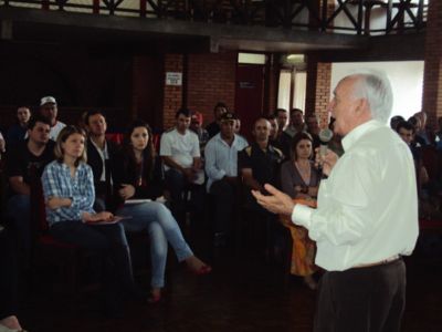 Reunião dos Jovens Empresários
    