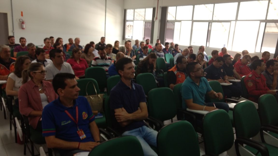 ACIC presente no Seminário de Proteção e Defesa Civil
    