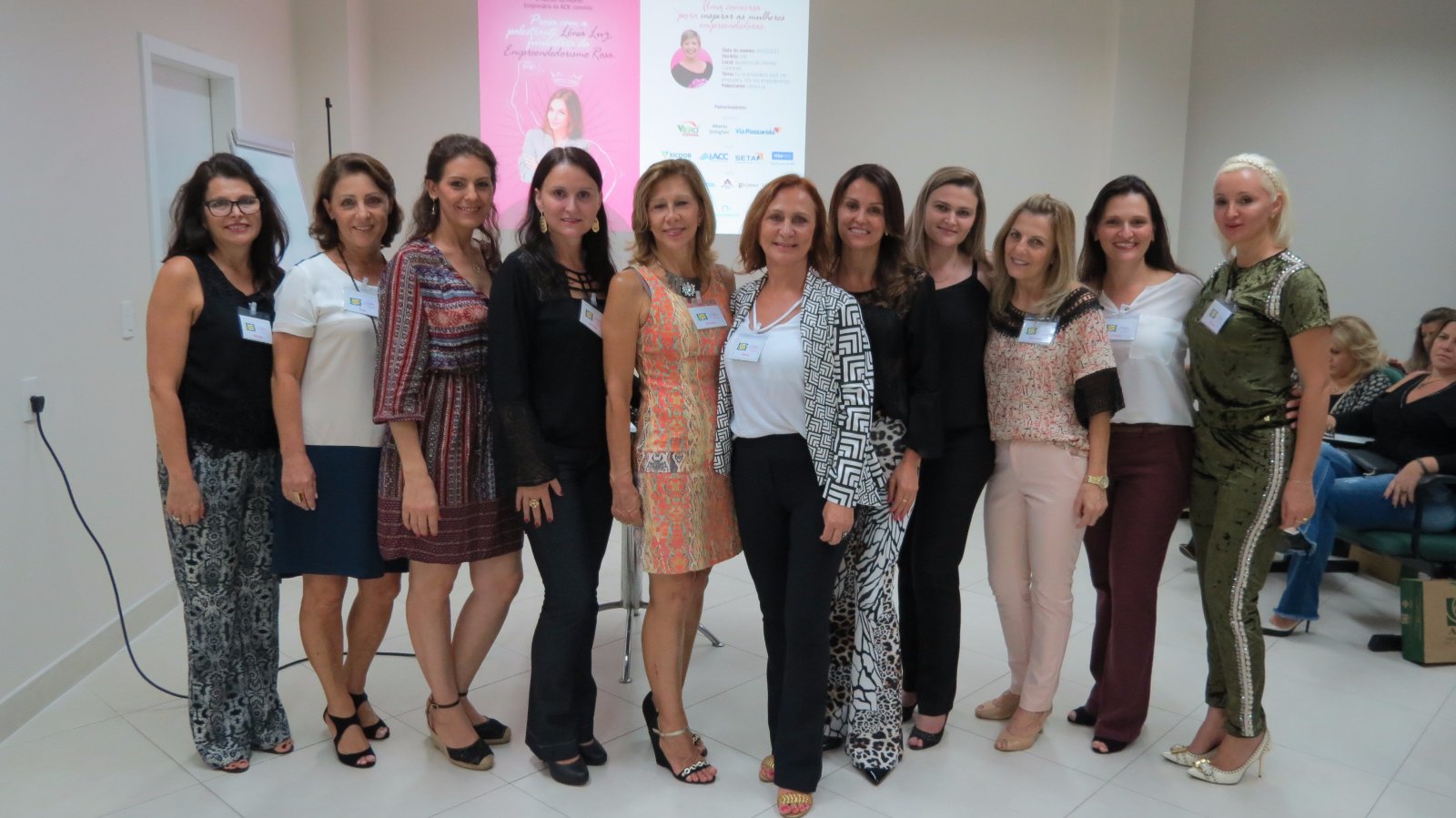 Palestra do Núcleo da Mulher Empresária da ACIC foi um sucesso
    