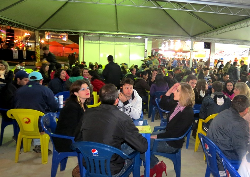 Domingo de bom público na Expo	
    