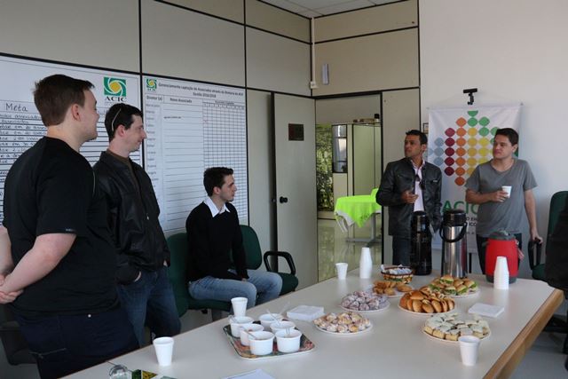 Café da Manhã encerra atividades do Seminário Empreender e Inovar
    