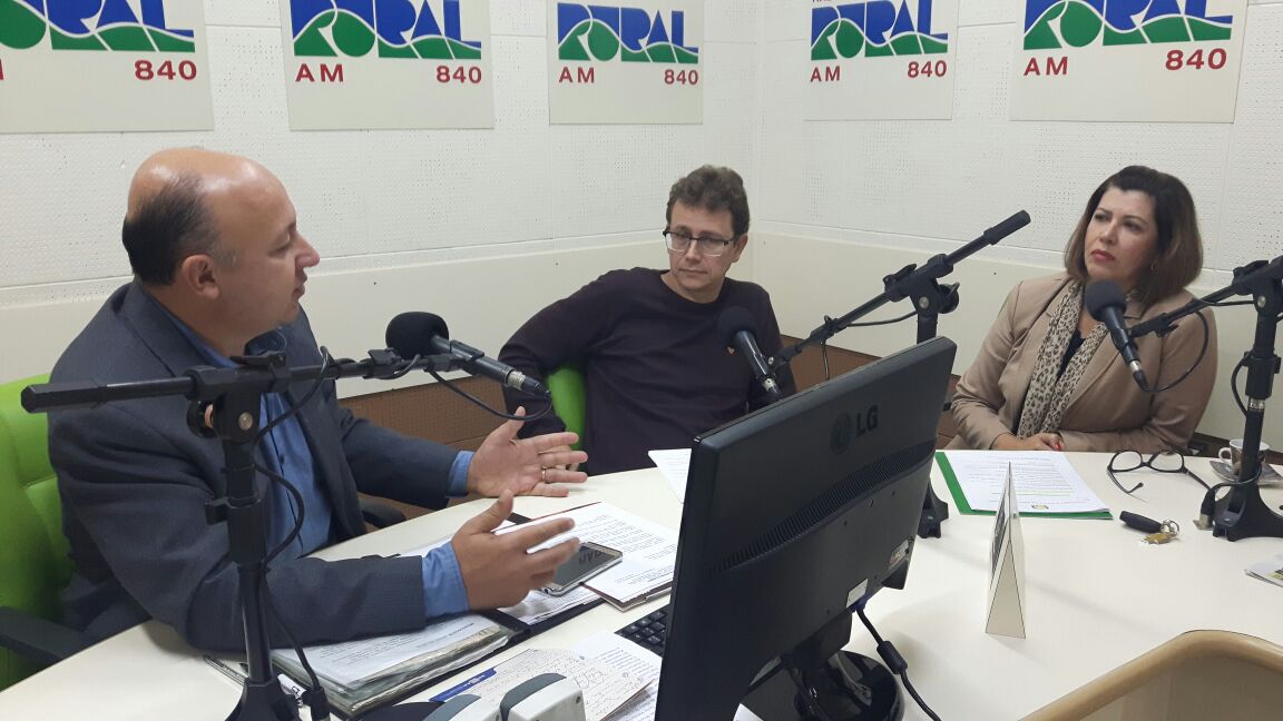 Presidente e vice-presidente da ACIC concederam entrevista à Rádio Rural
    